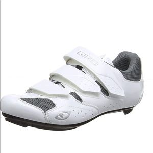 EUC GIRO cycling shoes with cleats